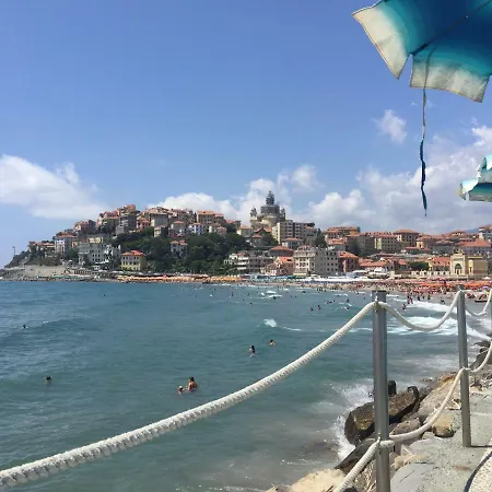 The Old Mansion * Vasia