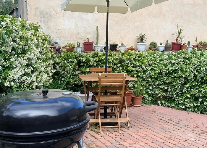 Semesterbostad The Old Mansion