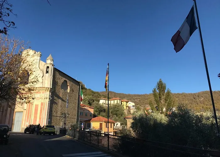 Semesterbostad The Old Mansion Vasia