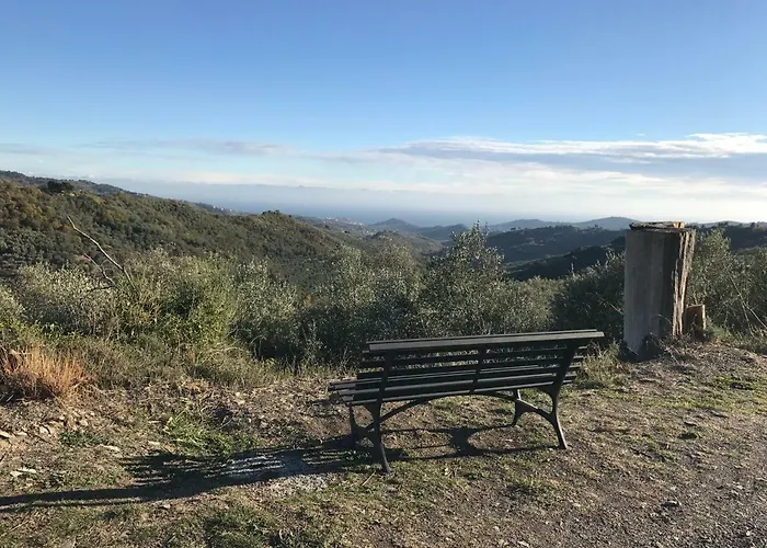 Semesterbostad The Old Mansion Vasia