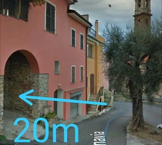 The Old Mansion * Vasia