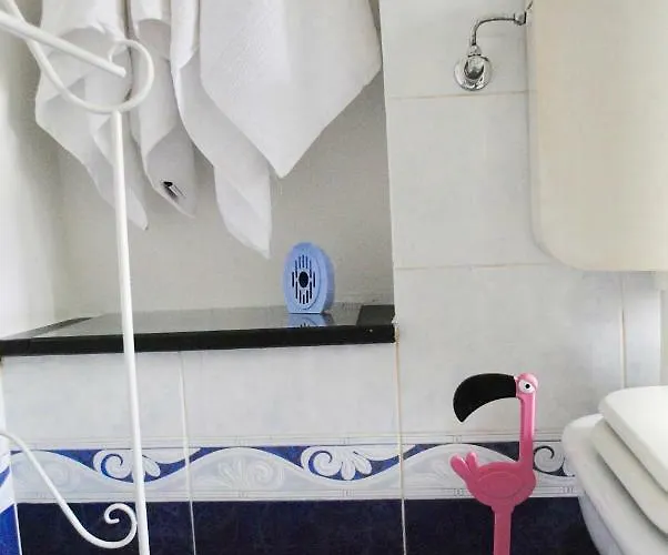 The Old Mansion * Vasia